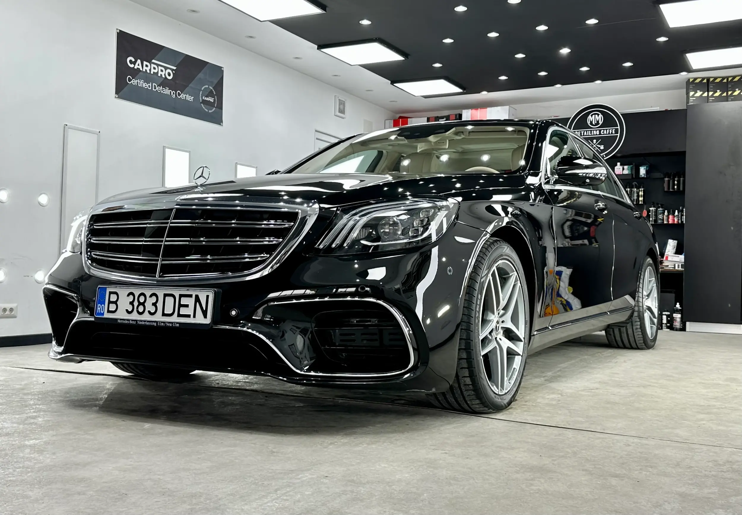 Black-Mercedes